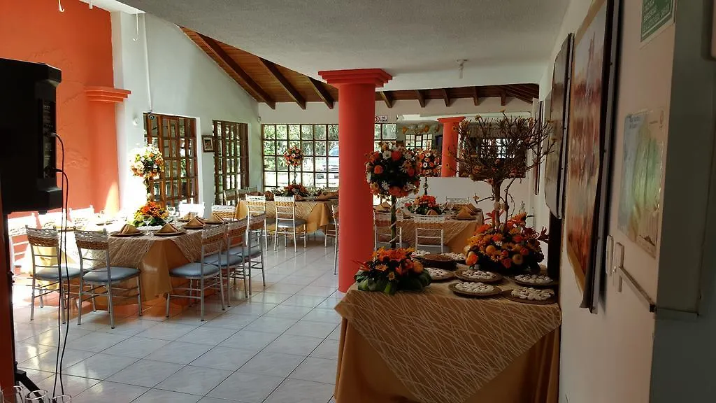 Hosteria San Carlos Tababela Hotel