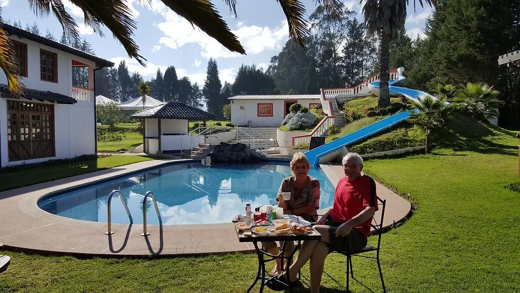 Hosteria San Carlos Tababela Hotel