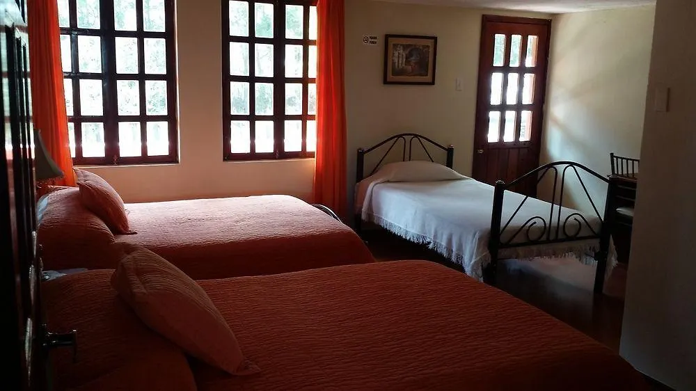 Hosteria San Carlos Tababela Hotel Inn