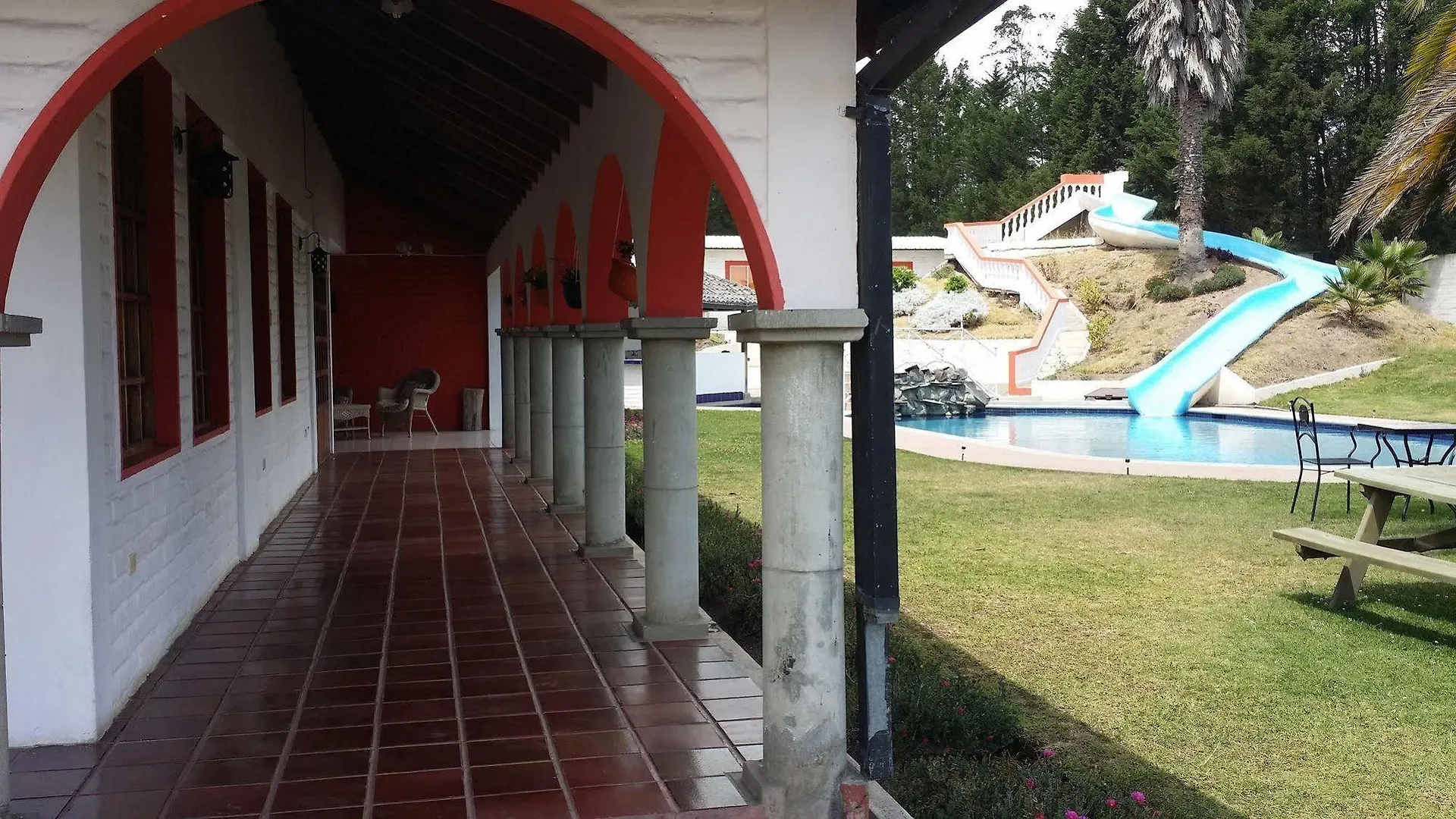 Hosteria San Carlos Tababela Hotel