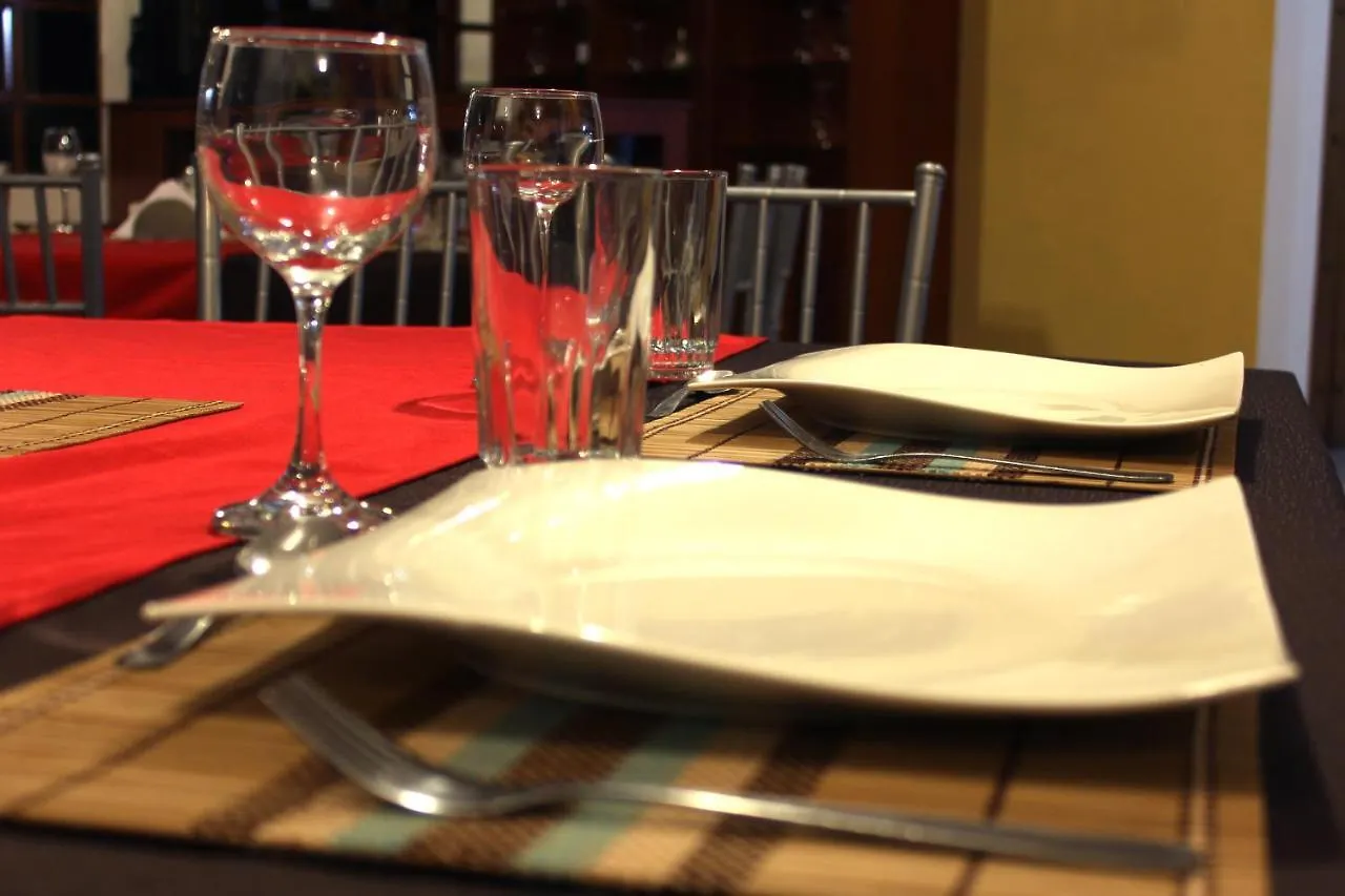 Hosteria San Carlos Tababela Hotel Inn