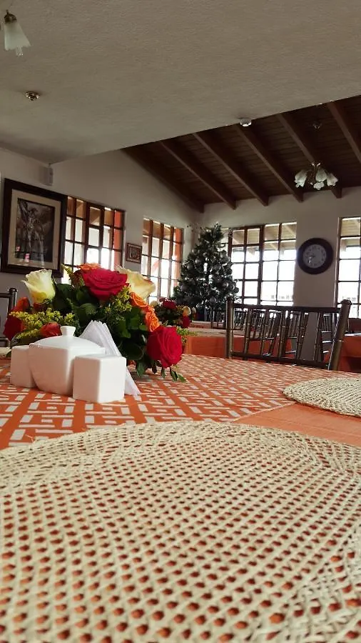 Hosteria San Carlos Tababela Hotel 4*,