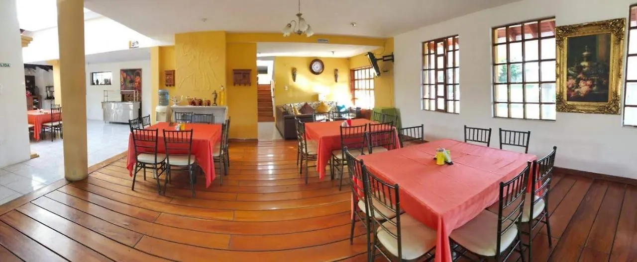 Hosteria San Carlos Tababela